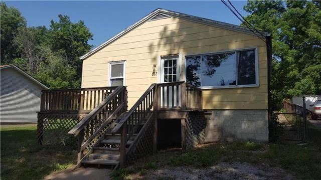 813 S Arlington Ave, Independence, MO 64053