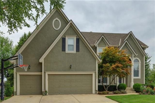 14340 Bond St, Overland Park, KS 66221