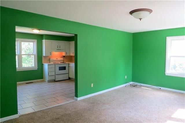 3129 Booth Ave, Kansas City, MO 64129