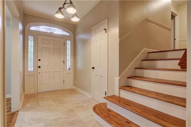 9700 Howe Dr, Overland Park, KS 66206