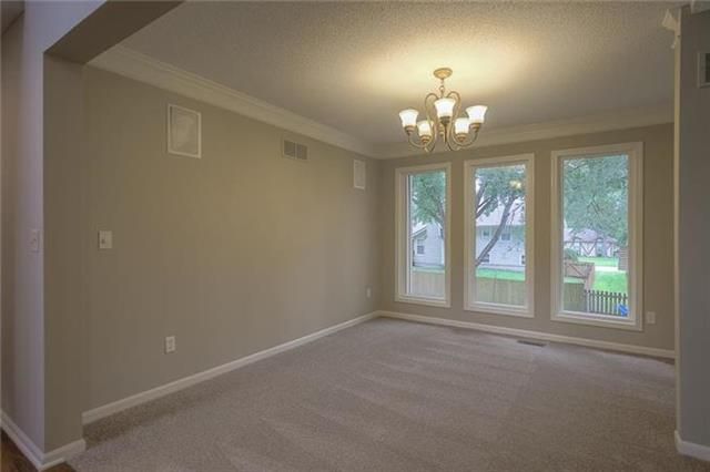 15143 Lamar Ave, Overland Park, KS 66223