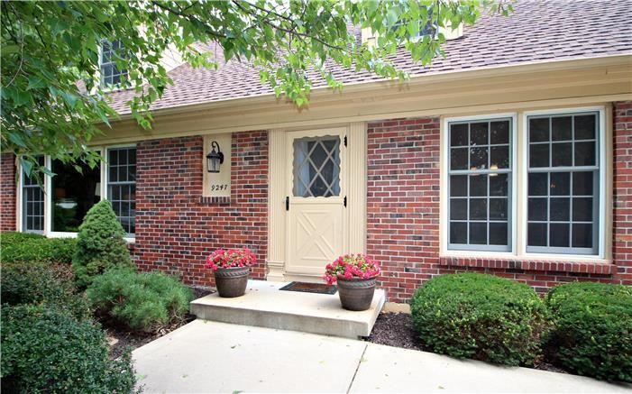 9247 Outlook Dr, Overland Park, KS 66207