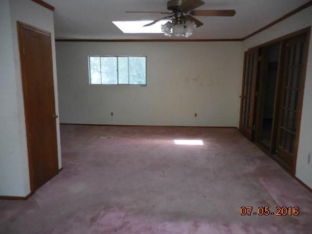 7423 Olive St, Kansas City, MO 64121
