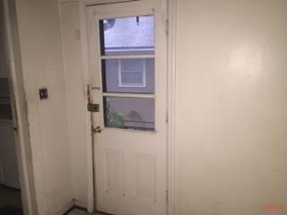 2123 E 70th St, Kansas City, MO 64132