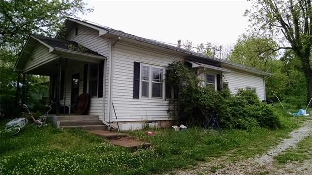 118 S Calhoun Ave, Other, MO 65604