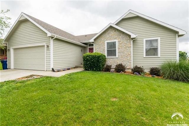 3516 Eagle Pass Ct, Lawrence, KS 66049
