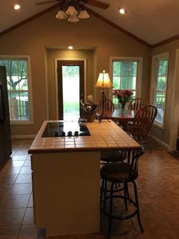 511 Columbia Rd, Liberty, MO 64068
