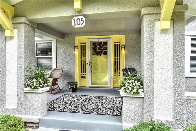 105 W 61st Ter, Kansas City, MO 64113