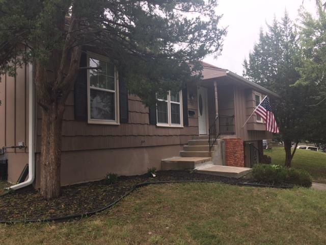 10727 White Ave, Kansas City, MO 64134