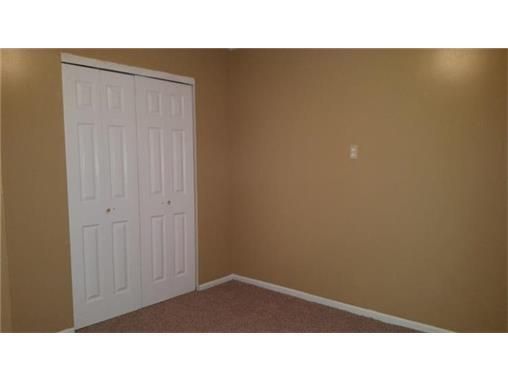 102 E South Ave, Belton, MO 64012