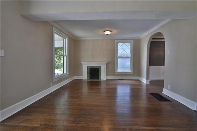 45 E 32nd St #A, Kansas City, MO 64111