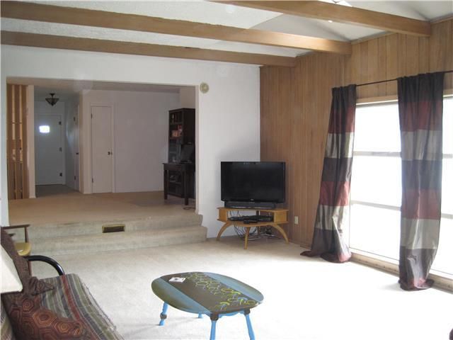4800 NW High Dr, Riverside, MO 64150