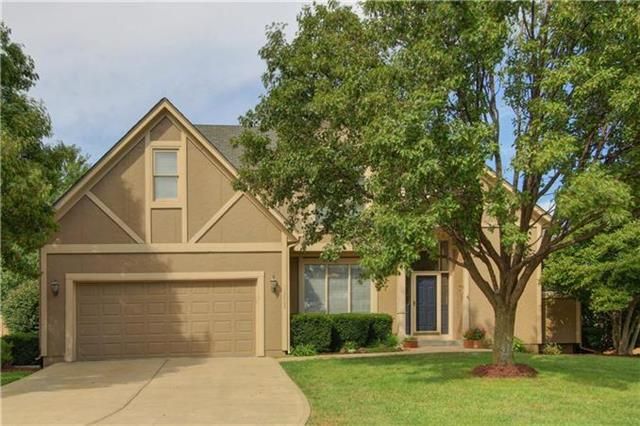 15403 Maple St, Overland Park, KS 66223