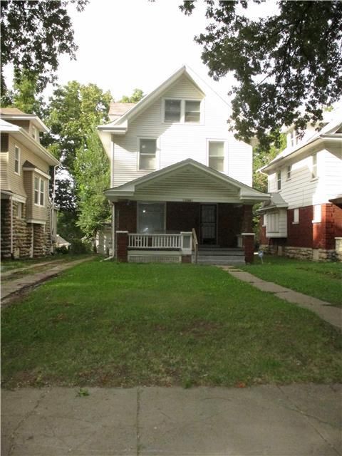 3226 Lockridge St, Kansas City, MO 64128