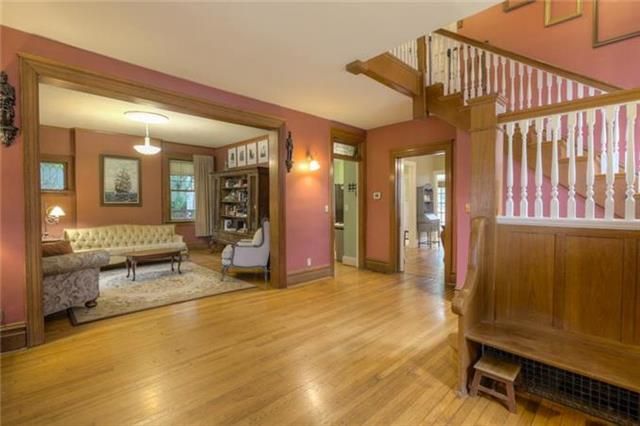 4419 Harrison St, Kansas City, MO 64110