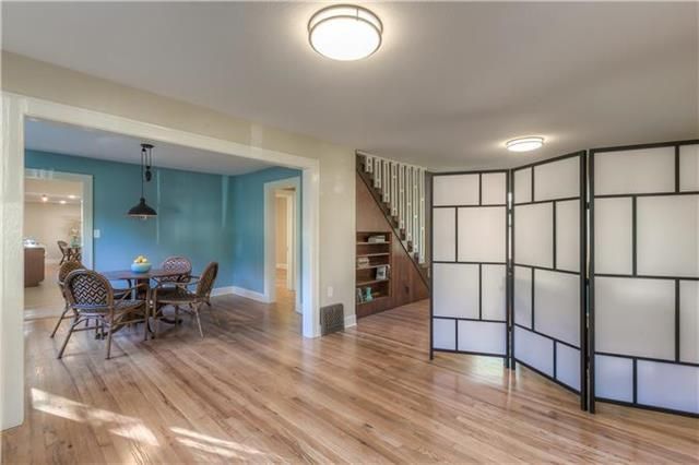 7614 Madison Ave, Kansas City, MO 64114