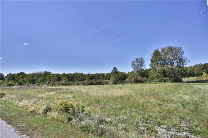 520 NW 1421 Rd, Holden, MO 64040