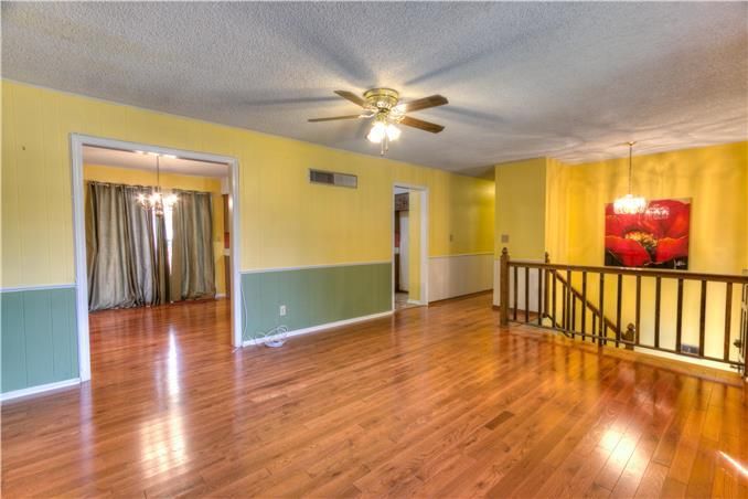 8800 N Holmes St, Kansas City, MO 64155
