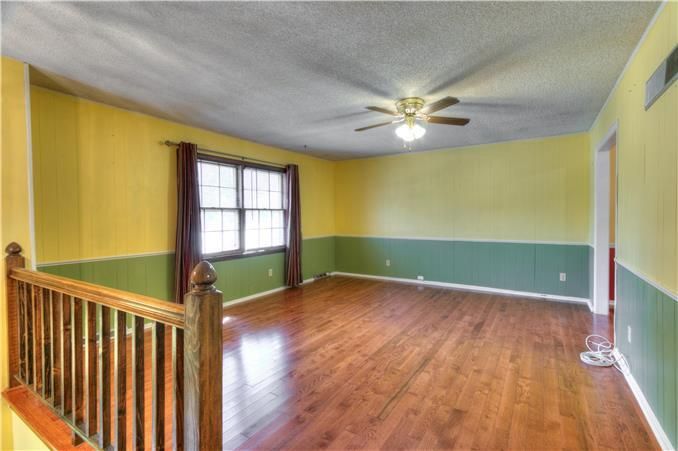 8800 N Holmes St, Kansas City, MO 64155