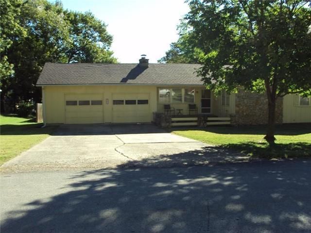 923 S Osbun St, Fort Scott, KS 66701