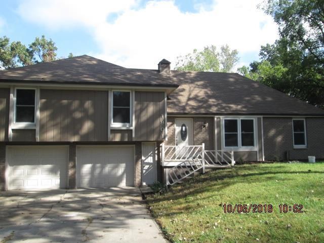 1901 NW 45th Ter, Riverside, MO 64150