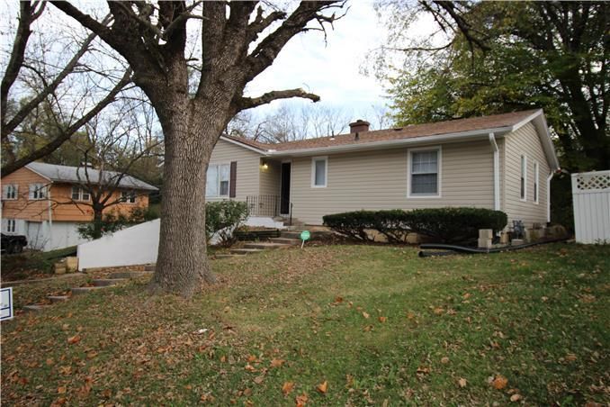 4225 E 52nd St, Kansas City, MO 64130