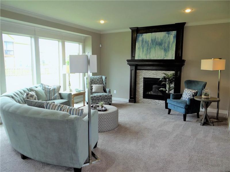 8801 SW 4th St, Lee's Summit, MO 64064