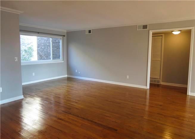 104 E 41st St #3, Kansas City, MO 64111