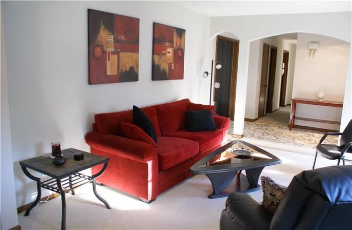 522 E 129 Ter, Kansas City, MO 64146