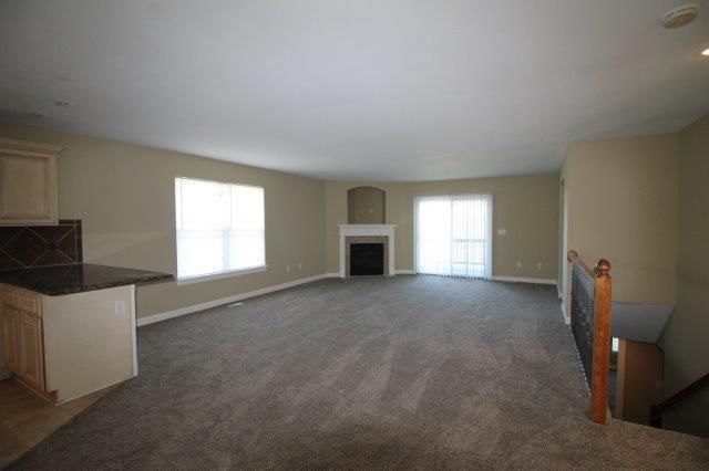 10716 E 46th Ter, Kansas City, MO 64133