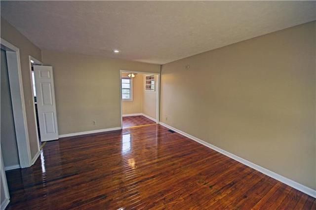 5505 E 101 St, Kansas City, MO 64137