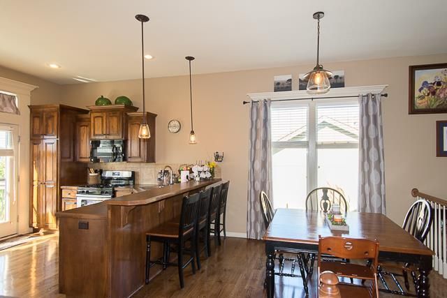 11326 N Bristol Ave, Kansas City, MO 64156