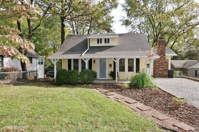 8113 Grand Ave, Kansas City, MO 64114