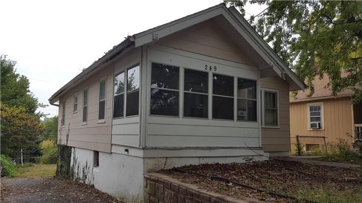 249 N 30th St, Kansas City, KS 66102