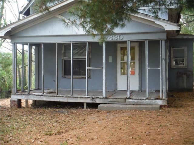 830 Division St, Atchison, KS 66002