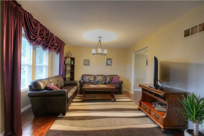 7200 NW 84th Ter, Kansas City, MO 64153