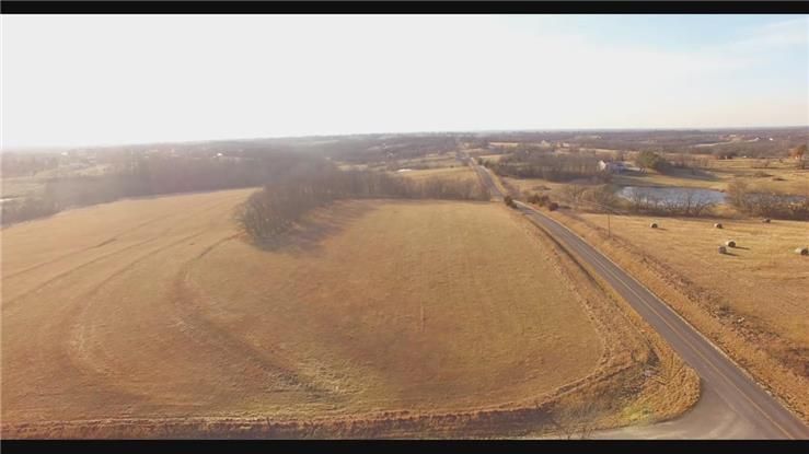 17852 Endicott Rd, Kearney, MO 64060