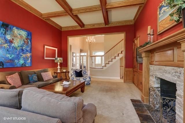 13901 Mackey St, Overland Park, KS 66223