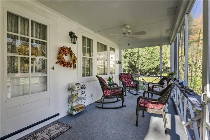4116 NW Willow Dr, Kansas City, MO 64116