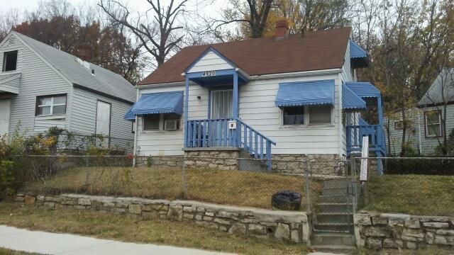 4920 E Linwood Blvd, Kansas City, MO 64128