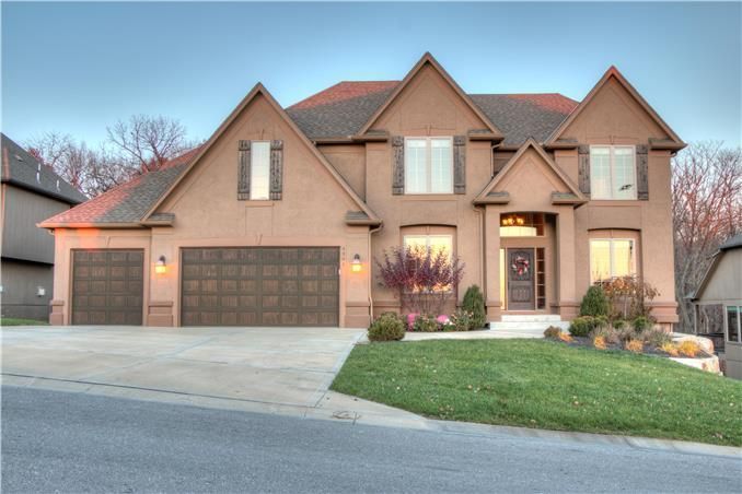 8905 N Evanston Ave, Kansas City, MO 64157