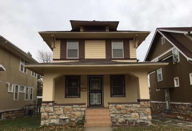 327 N Lawn Ave, Kansas City, MO 64123