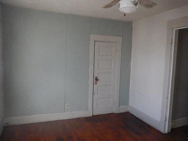 633 Van Brunt Blvd, Kansas City, MO 64124