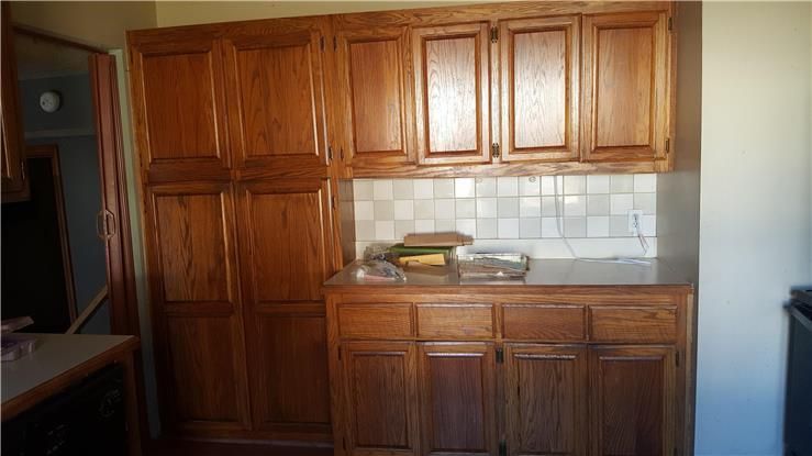 1203 E 25th St, Independence, MO 64055