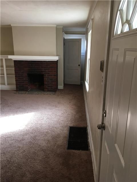 1184 E 75th Ter, Kansas City, MO 64131