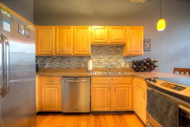 321 W 7th St #508, Kansas City, MO 64105
