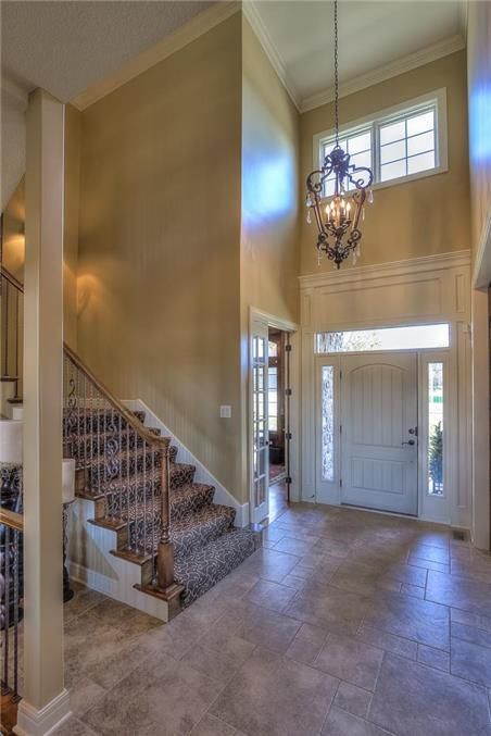 12319 W 164th Ter, Overland Park, KS 66221