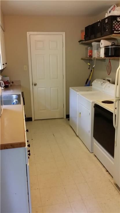 6316 Longview Rd, Kansas City, MO 64134