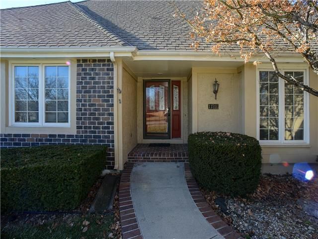 11916 Jarboe St, Kansas City, MO 64145