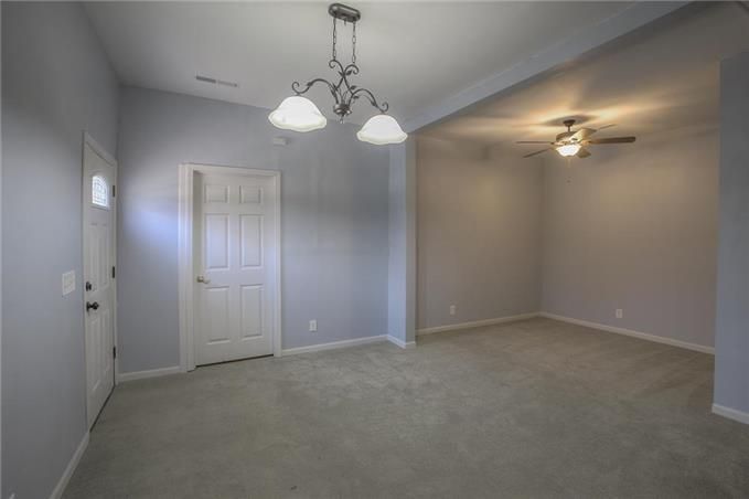3442 Bell St, Kansas City, MO 64111